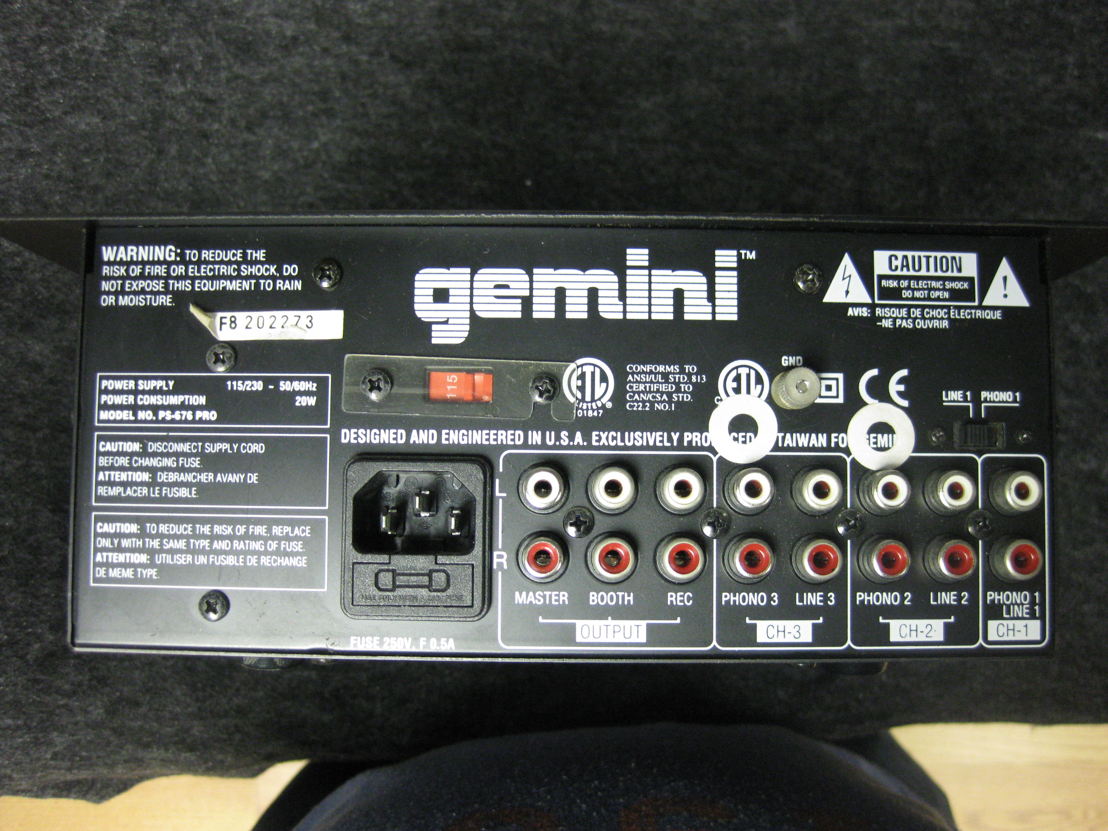 gemini PS-676 PRO Stereo Rack Mixer W/ Digital Sampler | Center 